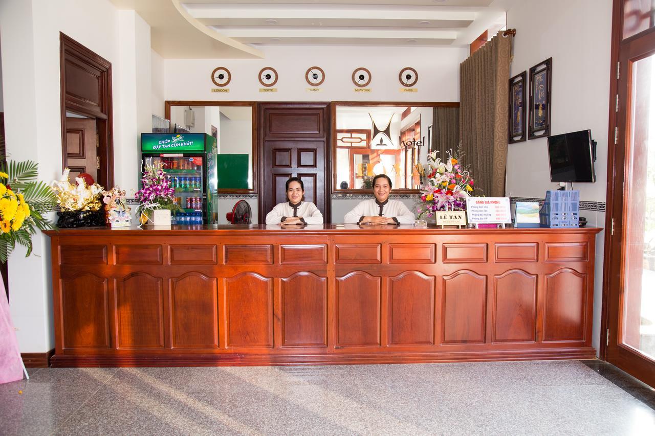 Hoa An Hotel Rạch Giá Buitenkant foto